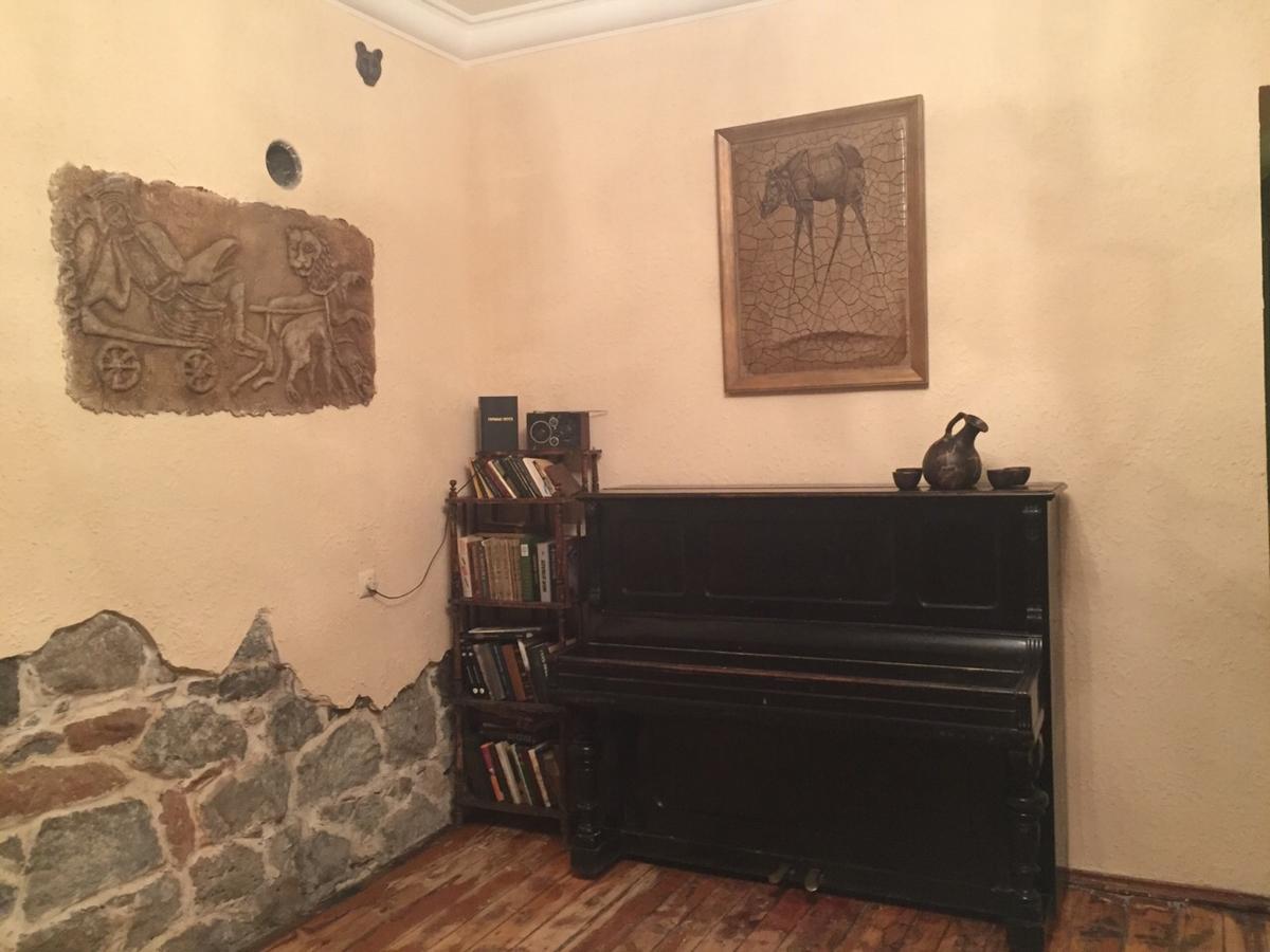 Гостевой дом Master's House Dayan Ереван Экстерьер фото