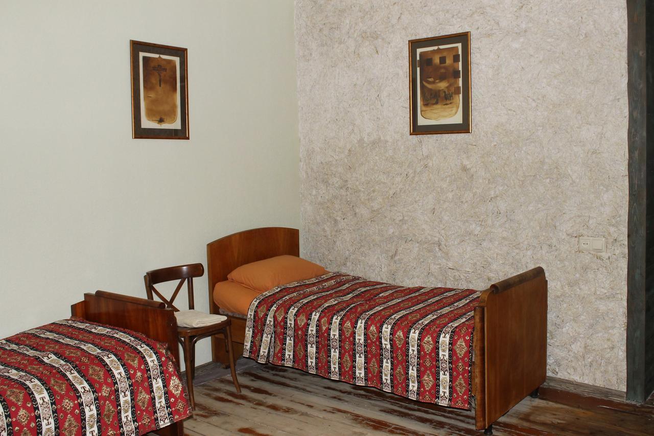 Гостевой дом Master's House Dayan Ереван Экстерьер фото