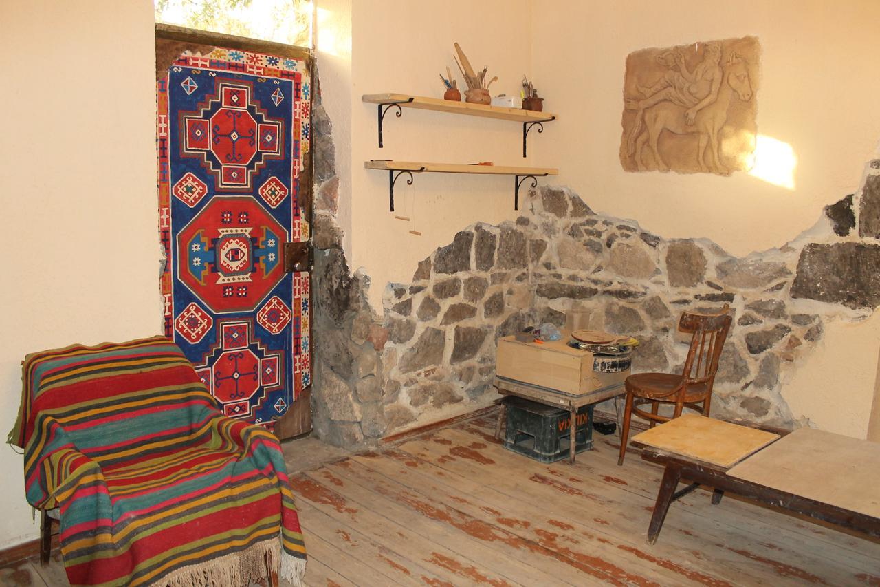 Гостевой дом Master's House Dayan Ереван Экстерьер фото