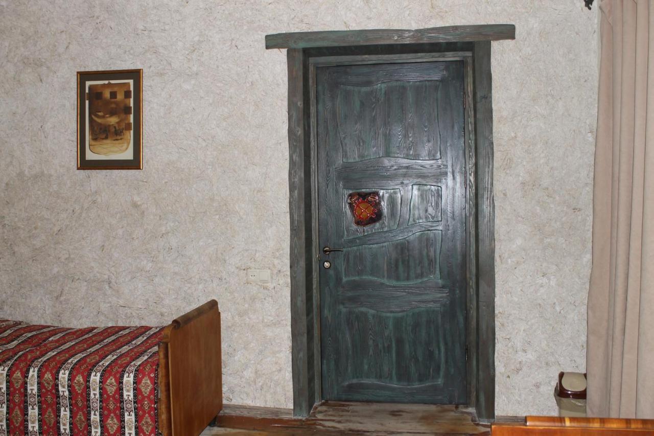 Гостевой дом Master's House Dayan Ереван Экстерьер фото
